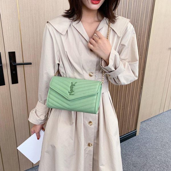 men and women the holiday gift bag leather handbags leather shoulder bag satchel bag-1397
men and women the holiday gift bag leather handbags leather shoulder bag satchel bag-1397