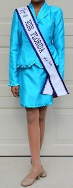 2019 little girls pageant dresses national interview suits beauty for girls short pageant dresses formal kids prom gowns teens two pieces, White;red
2019 little girls pageant dresses national interview suits beauty for girls short pageant dresses formal kids prom gowns teens two pieces, White;red