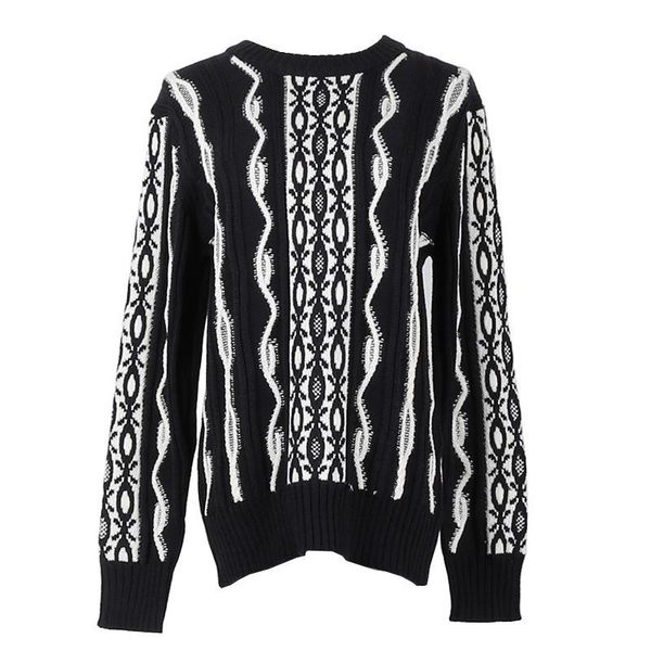 2018 woman autumn and winter new pattern restore ancient ways jacquard weave black and white hit color geometry round neck pull
2018 woman autumn and winter new pattern restore ancient ways jacquard weave black and white hit color geometry round neck pull