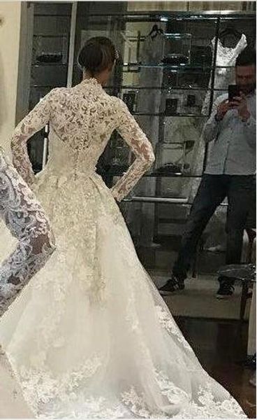 elegant modest long sleeve 3d flowers lace wedding dresses high neck full appliqued covered buttons plus size bridal wedding gowns, White
elegant modest long sleeve 3d flowers lace wedding dresses high neck full appliqued covered buttons plus size bridal wedding gowns, White