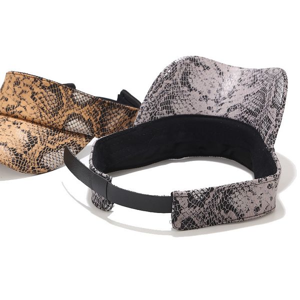 novelty pu visor hats vintage snake skin pattern sun visor cap for men women streetwear, Blue;gray
novelty pu visor hats vintage snake skin pattern sun visor cap for men women streetwear, Blue;gray