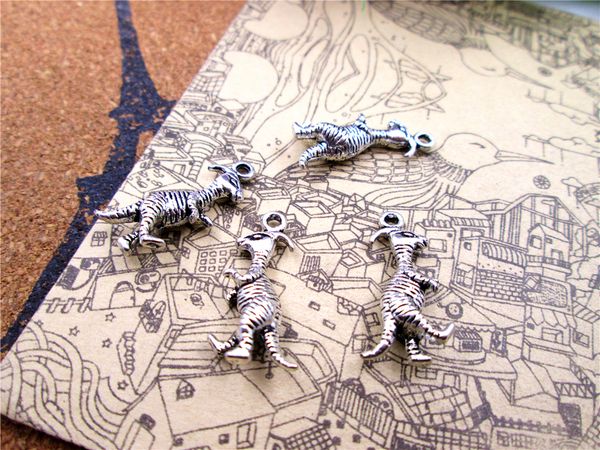 60pcs velociraptor charms antiqued silver tone dinosaur charm pendants 23x11mm, Bronze;silver
60pcs velociraptor charms antiqued silver tone dinosaur charm pendants 23x11mm, Bronze;silver