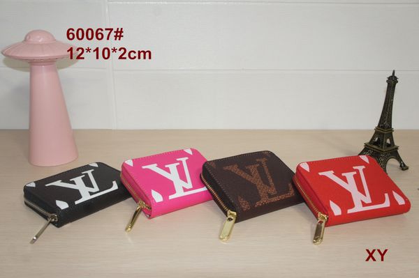 designers wallets small wallet female short retro fold change wallet red black green brown pure color mini womens bags factory price
designers wallets small wallet female short retro fold change wallet red black green brown pure color mini womens bags factory price