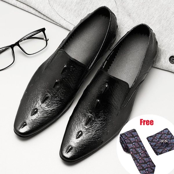 genuine leather men brogue business wedding banquet shoes casual flat shoes vintage handmade oxford for men black brown
genuine leather men brogue business wedding banquet shoes casual flat shoes vintage handmade oxford for men black brown