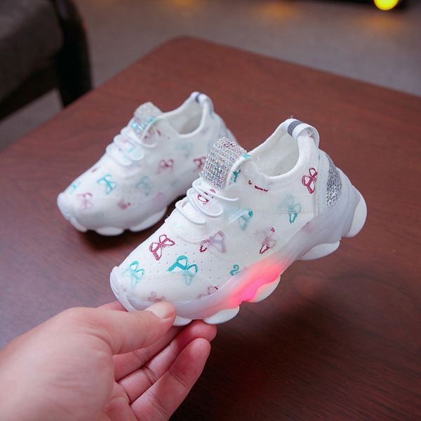 2019 fashionable children led luminous sport run sneakers shoe kid baby girls butterfly crystal kids shoes breathable new sport, Black
2019 fashionable children led luminous sport run sneakers shoe kid baby girls butterfly crystal kids shoes breathable new sport, Black