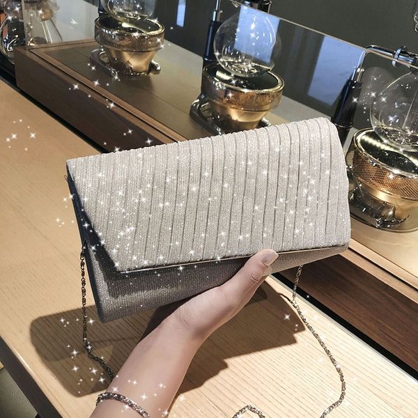 small bag female 2020 new striped hand holding small square bag chain bar cross arm single shoulder dinner
small bag female 2020 new striped hand holding small square bag chain bar cross arm single shoulder dinner