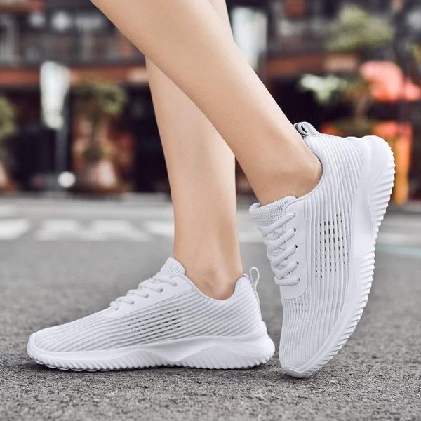 tiosebon 2020 summer sneakers women flat shoes female casual lace-up breathable mesh sneakers ladies shoes women walking, Black
tiosebon 2020 summer sneakers women flat shoes female casual lace-up breathable mesh sneakers ladies shoes women walking, Black