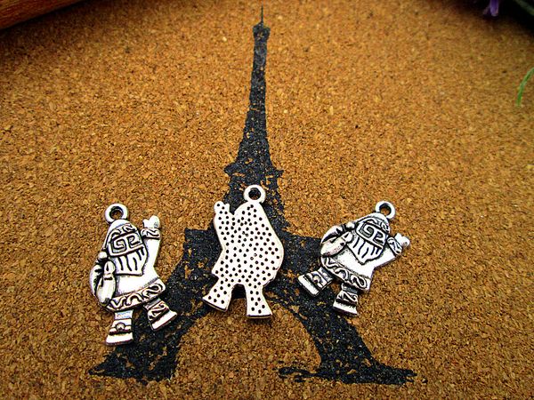 60pcs santa claus charms silver tone santa claus charm pendants 23x13mm, Bronze;silver
60pcs santa claus charms silver tone santa claus charm pendants 23x13mm, Bronze;silver