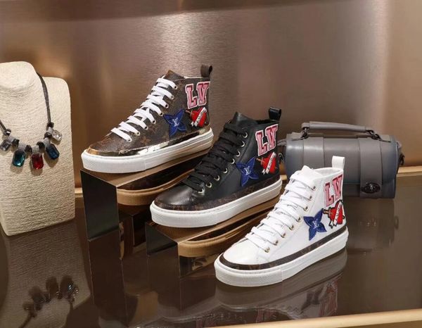 продажи 2018. новые силы мужчины с низким скейтборд обувь дешевый unisex knit euro air high женщины все белый черный красный повседневная об, Black
продажи 2018. новые силы мужчины с низким скейтборд обувь дешевый unisex knit euro air high женщины все белый черный красный повседневная об, Black