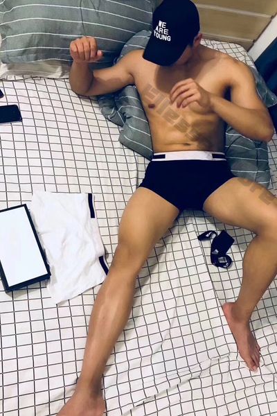 sell mens designer boxers brand underpants classic mens boxer casual shorts underwear breathable cotton underwears 3pcs with box, Black;white
sell mens designer boxers brand underpants classic mens boxer casual shorts underwear breathable cotton underwears 3pcs with box, Black;white