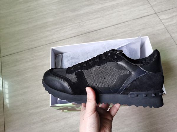 2020 casual shoes camouflage suede stud stylist shoe men women runner rivet real leather fashion shoe new color flat sports sneakers, Black
2020 casual shoes camouflage suede stud stylist shoe men women runner rivet real leather fashion shoe new color flat sports sneakers, Black
