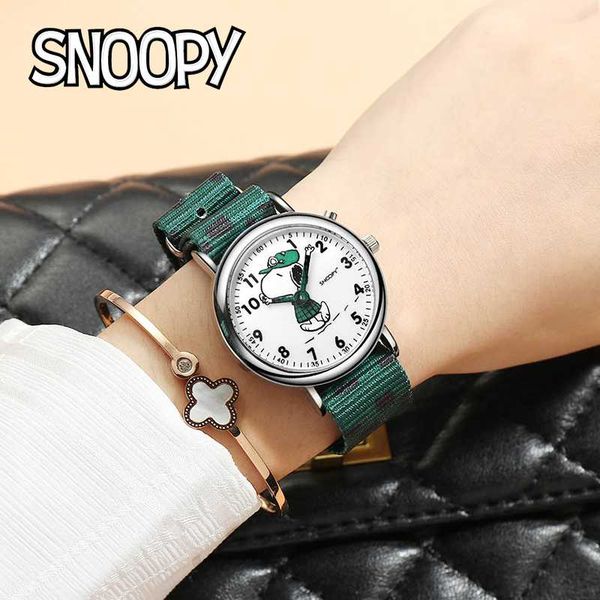 snoopy original 2020 new classic kids genuine brand casual fashion boy girl children quartz waterproof wristwatches gift clock, Blue
snoopy original 2020 new classic kids genuine brand casual fashion boy girl children quartz waterproof wristwatches gift clock, Blue