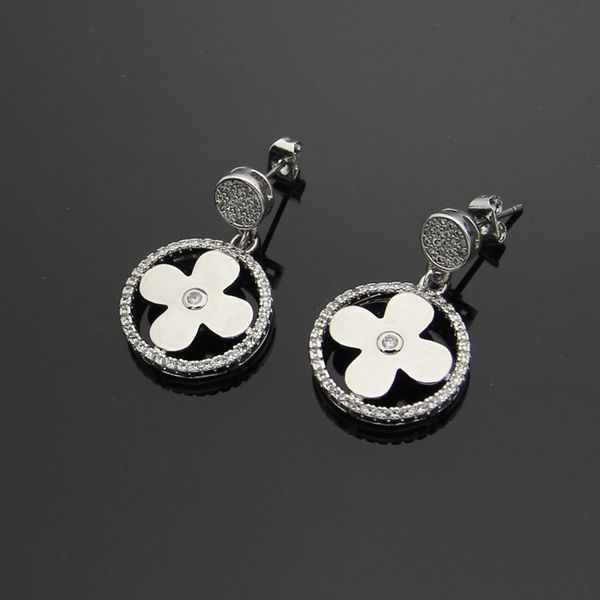 fashion brand jewelry hollow ring four leaf flower earrings 18k gold love earrings earring for women, White
fashion brand jewelry hollow ring four leaf flower earrings 18k gold love earrings earring for women, White