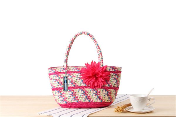 2018 new anti-lost small handkerchief colorful stripes straw bag gorgeous simulation flowers hand-woven bag holiday beach bag
2018 new anti-lost small handkerchief colorful stripes straw bag gorgeous simulation flowers hand-woven bag holiday beach bag