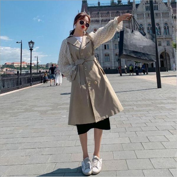 street casual slim jacket french wave point mesh splicing lantern sleeve suit collar double breasted lace trench coat women, Tan;black
street casual slim jacket french wave point mesh splicing lantern sleeve suit collar double breasted lace trench coat women, Tan;black