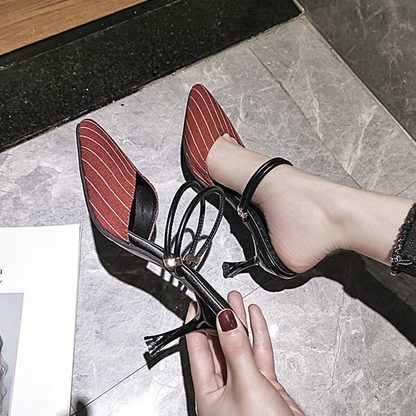 multicolored sandals glitter slides shoes woman 2020 butterfly-knot woman's slippers gingham med women heels jelly new summer, Black
multicolored sandals glitter slides shoes woman 2020 butterfly-knot woman's slippers gingham med women heels jelly new summer, Black