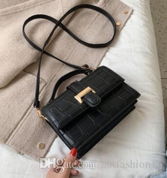 2020 new fashion ladies small shoulder bag messenger bag designers luxurys handbag walleta277
2020 new fashion ladies small shoulder bag messenger bag designers luxurys handbag walleta277
