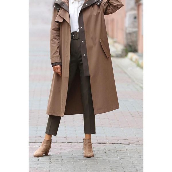 hooded cape, Tan;black
hooded cape, Tan;black