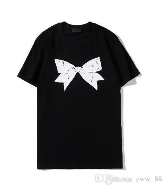 20ss luxury winter europe italy sequins bowknot tshirt fashion men clothes pullover hooded t shirt women tshirt, White;black
20ss luxury winter europe italy sequins bowknot tshirt fashion men clothes pullover hooded t shirt women tshirt, White;black
