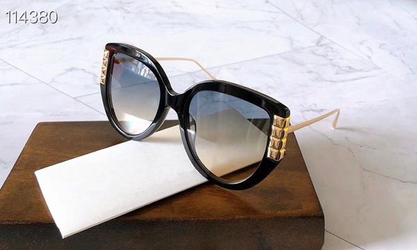 2020 fashion design g0389o gradual change female sunglasses uv400 pure plate + metal rivet decorative european luxury complete set with box
2020 fashion design g0389o gradual change female sunglasses uv400 pure plate + metal rivet decorative european luxury complete set with box