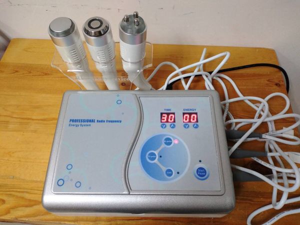 portable spa salon clinic use bipolar tripolar radio frequency machine facial lifting skin tightening rf slimming device
portable spa salon clinic use bipolar tripolar radio frequency machine facial lifting skin tightening rf slimming device