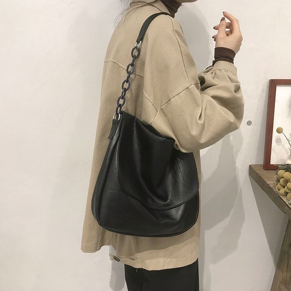 2020 new korean version of saddle bag casual cute one-shoulder diagonal bag fashion semicircle ladies
2020 new korean version of saddle bag casual cute one-shoulder diagonal bag fashion semicircle ladies