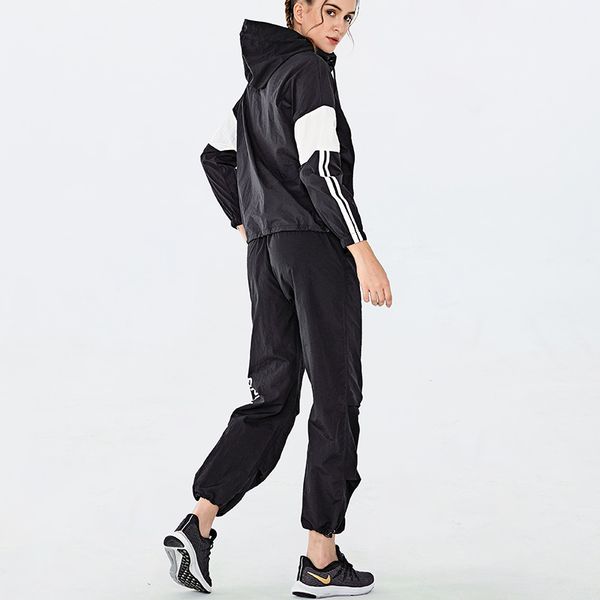 peneran 2020 woman jogging fitness suit women sportswear dry fit running gym set spring autumn winter women tracksuit black pink
peneran 2020 woman jogging fitness suit women sportswear dry fit running gym set spring autumn winter women tracksuit black pink