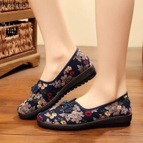 women's shoes 2020 new flat-bottom ethnic style embroidered lazy one step mom shoes, Black
women's shoes 2020 new flat-bottom ethnic style embroidered lazy one step mom shoes, Black