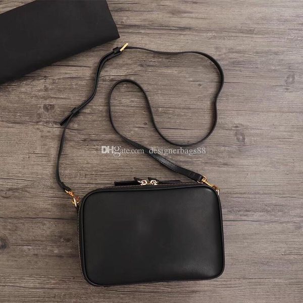 luxury classic designer handbags purse flap bag designer crossbody bag imported cowhide double zipper camera messenger package
luxury classic designer handbags purse flap bag designer crossbody bag imported cowhide double zipper camera messenger package