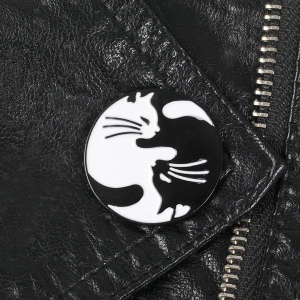 hugging yin yang cat pins black white two cats brooches yin yang badges cat jewelry kitty jewelry, Gray
hugging yin yang cat pins black white two cats brooches yin yang badges cat jewelry kitty jewelry, Gray