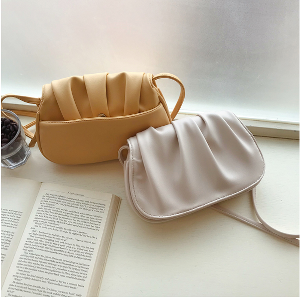 candy color pu leather shoulder messenger bags for women 2020 small crossbody bag travel handbags and purses kl09
candy color pu leather shoulder messenger bags for women 2020 small crossbody bag travel handbags and purses kl09