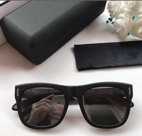 2019 black frank frame grey square glasses fashion designer men women sell sunglasses with box and dastbag, White;black
2019 black frank frame grey square glasses fashion designer men women sell sunglasses with box and dastbag, White;black
