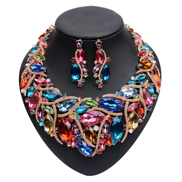 роскошный напыщенные multicolor rhinestone choker ожерелье серьги для женщин свадебные свадебные подвески statement ювелирные наборы, Silver
роскошный напыщенные multicolor rhinestone choker ожерелье серьги для женщин свадебные свадебные подвески statement ювелирные наборы, Silver