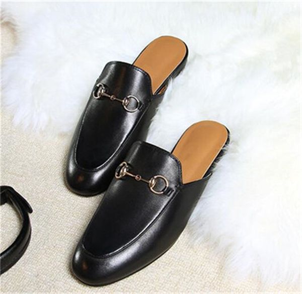 quality princetown slippers leather mules loafers snake pattern velvet slipper metal chain loafer, Black
quality princetown slippers leather mules loafers snake pattern velvet slipper metal chain loafer, Black