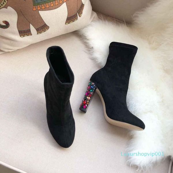 2019 sell brand designer womens shoes autumn winter womens boots shoes leather heels calf boots ankle boots size 35-40 b103219d, Black
2019 sell brand designer womens shoes autumn winter womens boots shoes leather heels calf boots ankle boots size 35-40 b103219d, Black