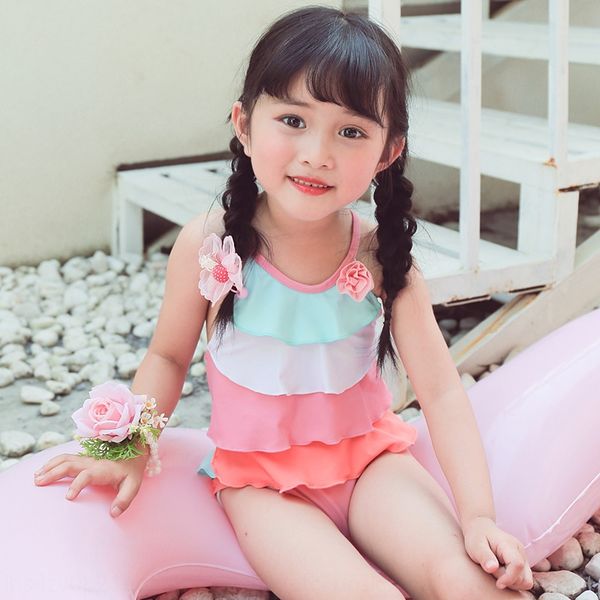2020 children's small swimsuit medium and large children's colorful cake flower cute girl's one-piece spring swimsuit ins, White;black
2020 children's small swimsuit medium and large children's colorful cake flower cute girl's one-piece spring swimsuit ins, White;black