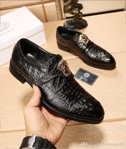 2018 Medusa men's leather shoes, high-end sneakers, fashion parties, driving shoes, men's walkers, original shoe box.
2018 Medusa men's leather shoes, high-end sneakers, fashion parties, driving shoes, men's walkers, original shoe box.