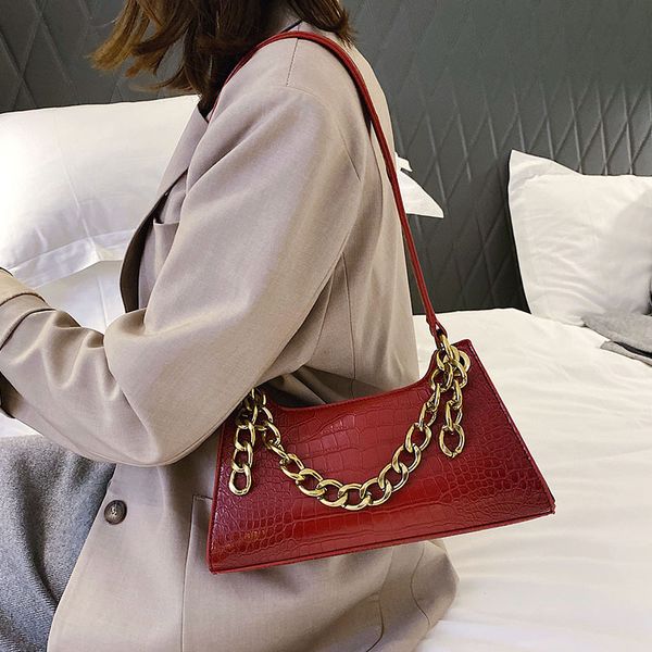 2020 новая сумка подмышек сумка толстые цепи одного плеча tote крокодил pattern casual высокого качества дамы сумки
2020 новая сумка подмышек сумка толстые цепи одного плеча tote крокодил pattern casual высокого качества дамы сумки