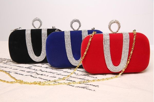new 2015 fashion female diamond u shape diamond ring velvet evening bag luxury finger clutch purse wedding party bag with chain
new 2015 fashion female diamond u shape diamond ring velvet evening bag luxury finger clutch purse wedding party bag with chain