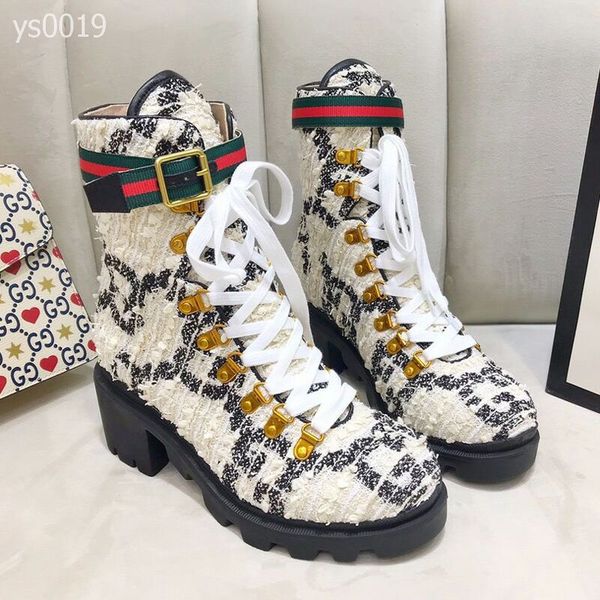 2020 wild autumn and winter martin boots women's british style fashionable mid-heel comfortable short boots factory direct sales, Black