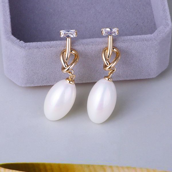 elegant long 20mm pearl earring for women luxury zirconia paved and silver pin xiumeiyizu 925 jewelry black friday wholesale
elegant long 20mm pearl earring for women luxury zirconia paved and silver pin xiumeiyizu 925 jewelry black friday wholesale