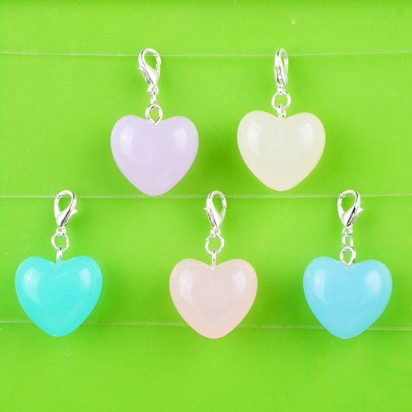 diy dangle 3d resin heart charms with clasp pendants for bracelet/necklace/earring plastic arcylic heart beads jewelry making, Bronze;silver
diy dangle 3d resin heart charms with clasp pendants for bracelet/necklace/earring plastic arcylic heart beads jewelry making, Bronze;silver