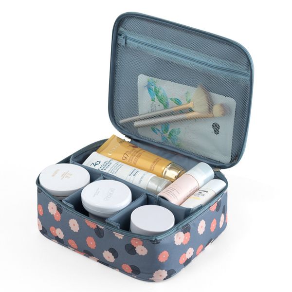 travel cosmetic bag convenient waterproof travel storage accessories ladies multifunctional portable cosmetic bag
travel cosmetic bag convenient waterproof travel storage accessories ladies multifunctional portable cosmetic bag