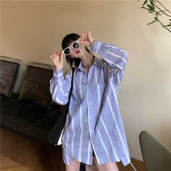 women's blouses & shirts firm offers long stripes make hong kong the wind off-the-shoulder design feeling thin straight collar shirt le, White
women's blouses & shirts firm offers long stripes make hong kong the wind off-the-shoulder design feeling thin straight collar shirt le, White