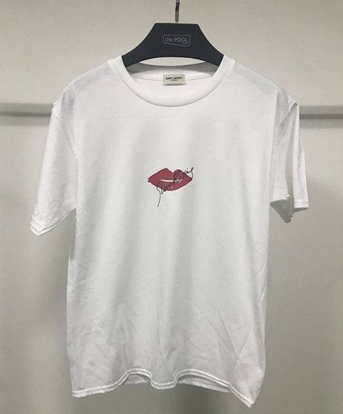 summer men women designer tshirt new red lips print personality short sleeve tee solid color shirt for couple, White;black
summer men women designer tshirt new red lips print personality short sleeve tee solid color shirt for couple, White;black