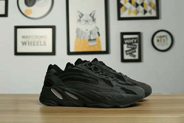 with box)700 v2 triple black static mauve sneaker men women kanye west wave runner running shoes
with box)700 v2 triple black static mauve sneaker men women kanye west wave runner running shoes