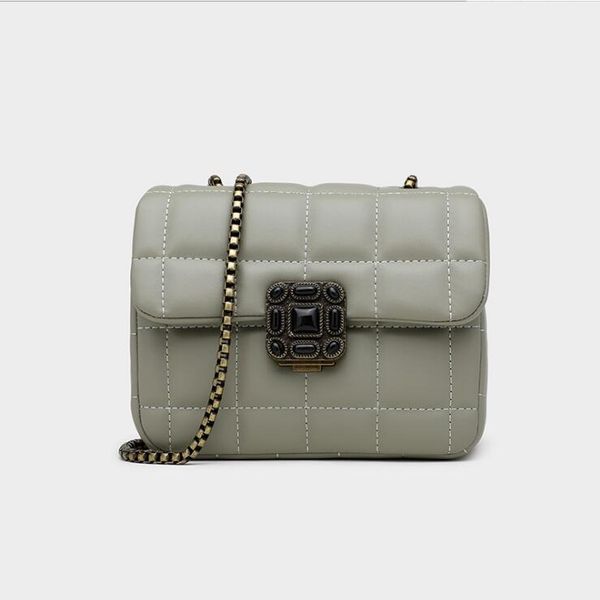 factory wholesale women bag street trend plaid womens shoulder handbag personality plum lock chain bags exquisite embroidery fashion handbag, Black;red
factory wholesale women bag street trend plaid womens shoulder handbag personality plum lock chain bags exquisite embroidery fashion handbag, Black;red