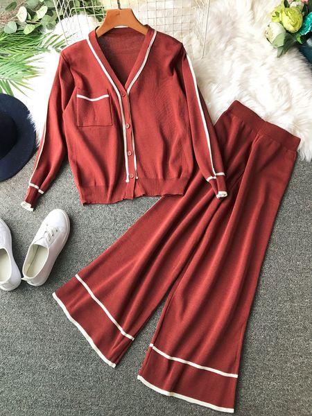 autumn knitted broadlegged pants ocean gas set 2018 new chic wind long sleeved knitted sweaters fashion two-piece set, Gray
autumn knitted broadlegged pants ocean gas set 2018 new chic wind long sleeved knitted sweaters fashion two-piece set, Gray