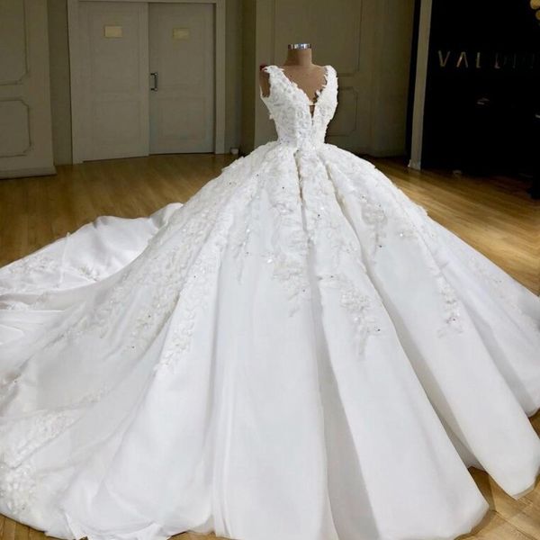 ball gown wedding dresses deep v neck sweep train plus size wedding dresses satin lace appliques vintage bridal gowns vestidos, White
ball gown wedding dresses deep v neck sweep train plus size wedding dresses satin lace appliques vintage bridal gowns vestidos, White