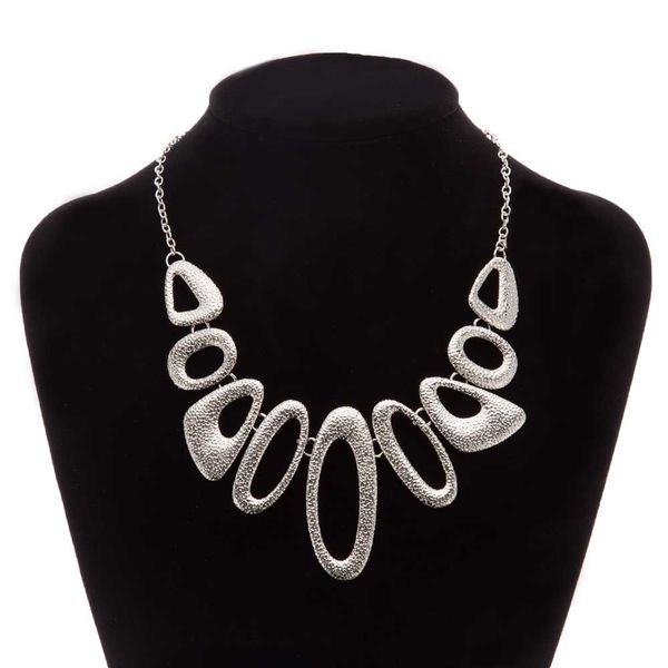 new metal necklace fashion female brief paragraph clavicle necklace personality geometric gift, Silver
new metal necklace fashion female brief paragraph clavicle necklace personality geometric gift, Silver